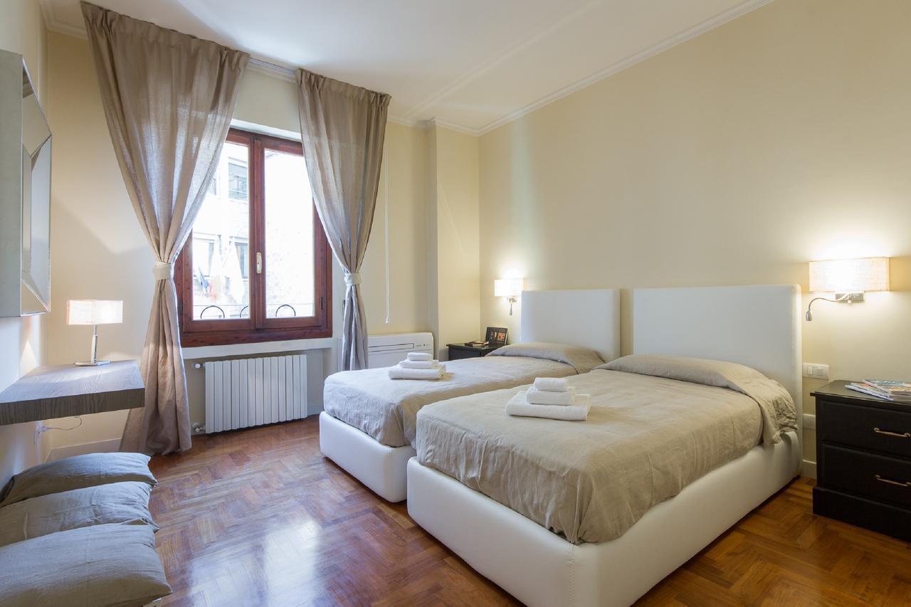Apartments Florence - Le Por Santa Maria Exterior foto